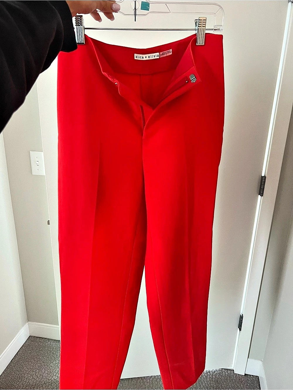 alice + olivia Red Straight Leg Trousers Like New